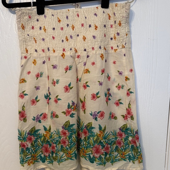 Springfield Flowy Tube Top - Picture 3 of 3